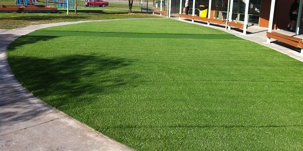 Selecting a Synthetic Grass Manufacturer